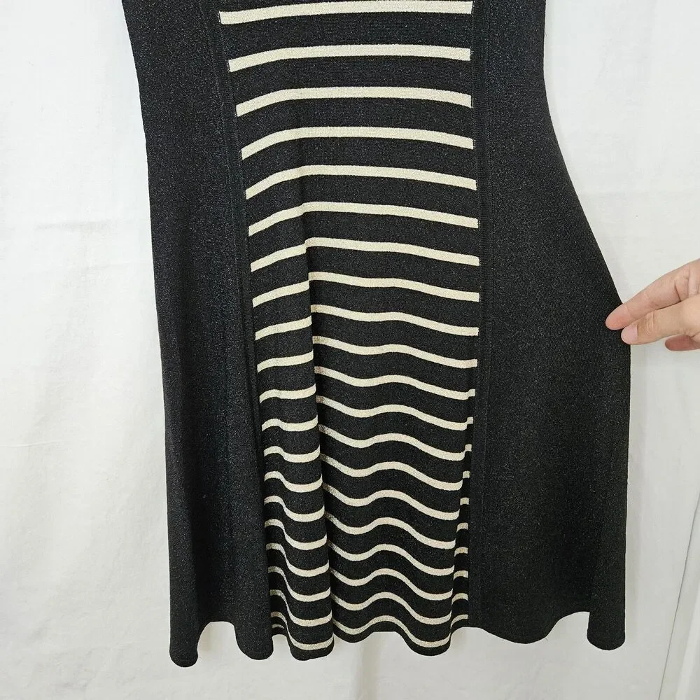 J.McLaughlin Emilie Dress Womens XS Sleeveless Knit Black/Gold Metallic Tank